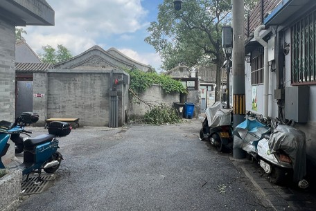 石桥胡同 - 一条承载着深厚历史与文化底蕴的古老街巷