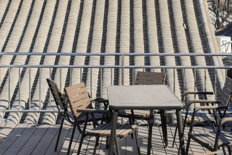 油漆作胡同 - 位于北京市东城区交道口南大街西侧